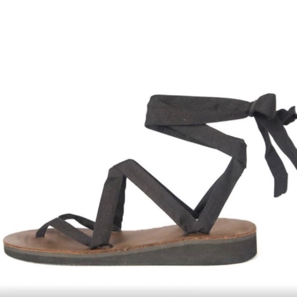 Sseko Designs Ribbon Sandals